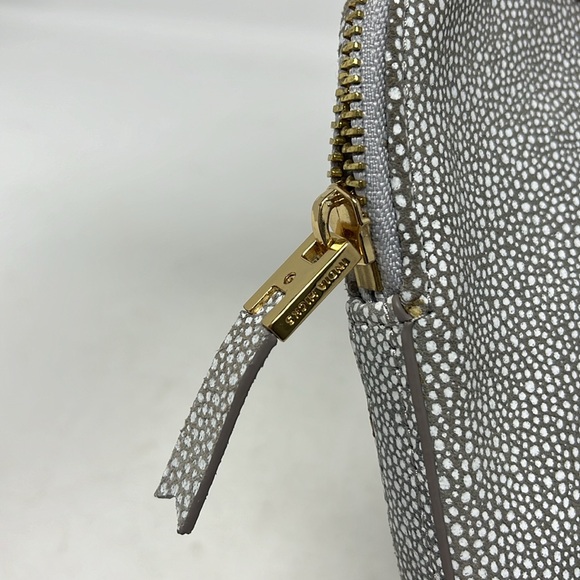 INDIA HICKS The Insider Grey Print Stingray Leather Pouch Clutch Bag - Picture 14 of 14